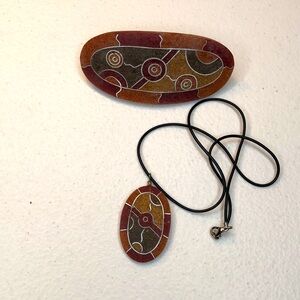 Oval Hair Barrette and Necklace with an Oval Pendant